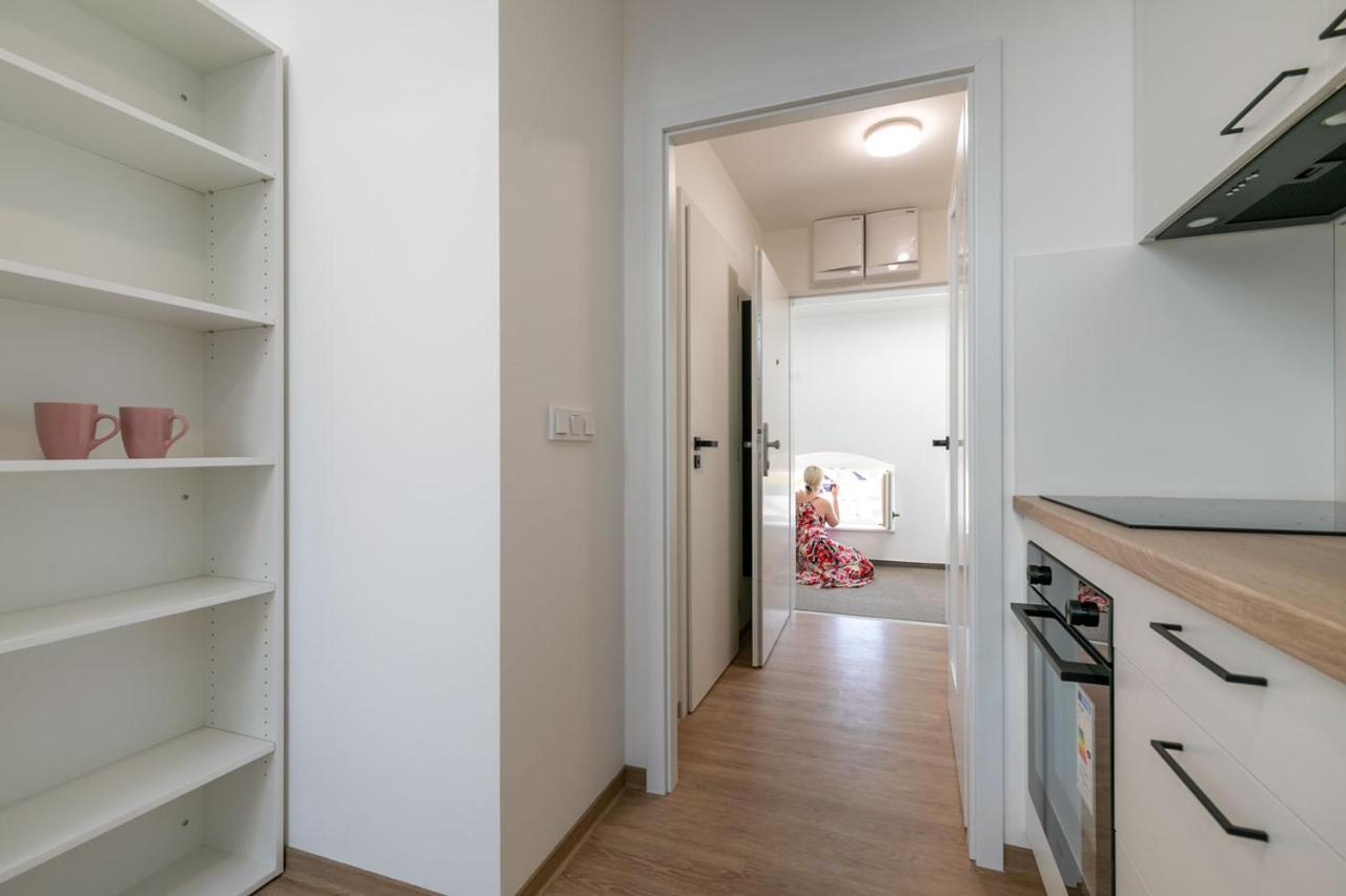 Mezonet - Postovska Centr Apartments เบอร์โน ภายนอก รูปภาพ